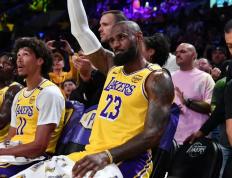 28circle-詹姆斯赛事官方发布大胜新规，日本队争议不断！的简单介绍